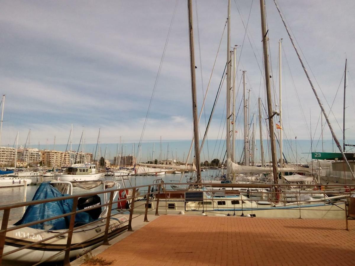 Habitacion Familiar En Un Atico Con Gran Terraza Y,Cocina ,En La Playa Burriana Eksteriør billede